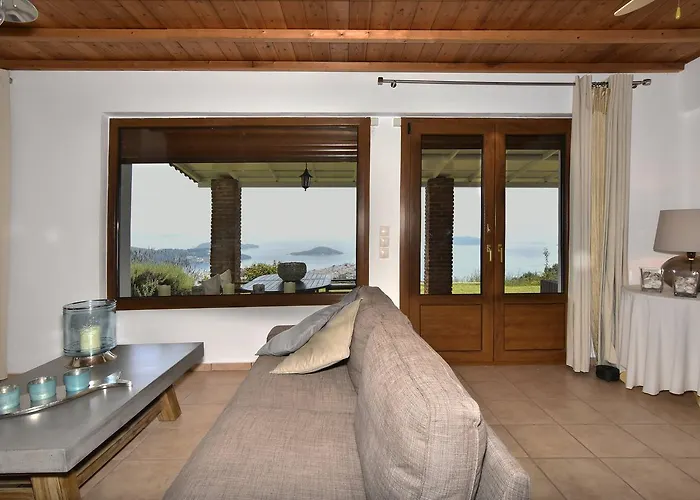 Agia Kali Case de vacanță Megali Ammos (Skiathos)